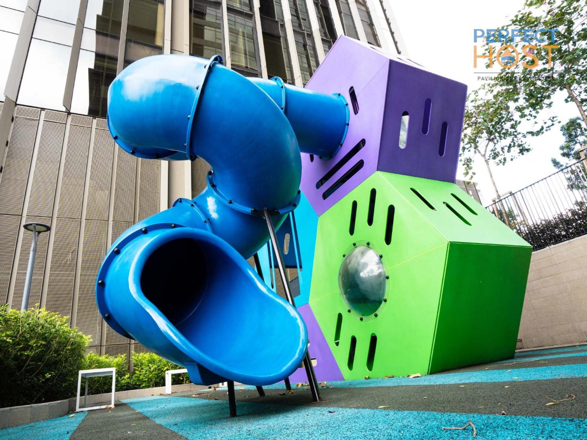 Pavilion Embassy Suites Kl By Perfect Host クアラルンプール エクステリア 写真