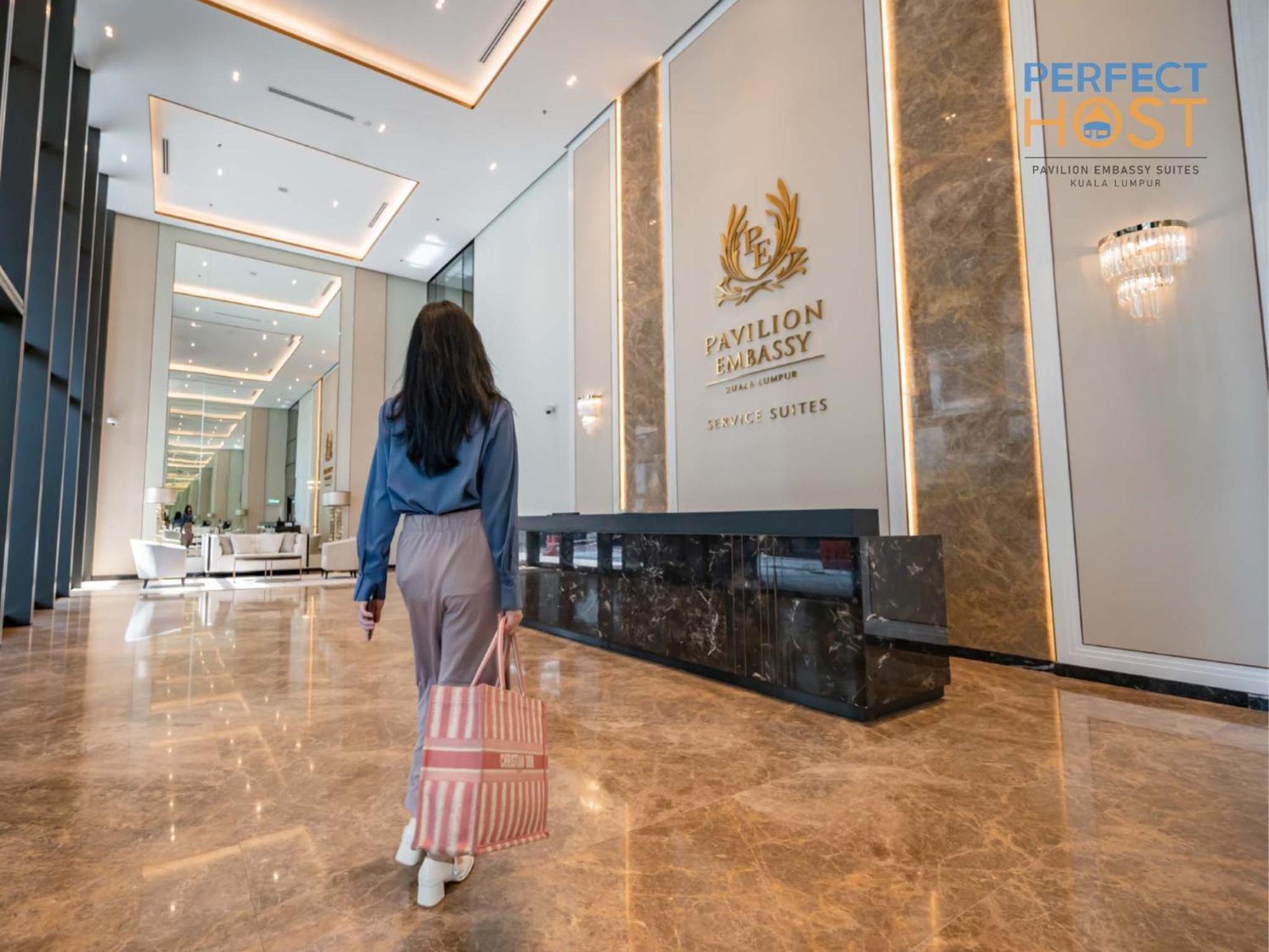 Pavilion Embassy Suites Kl By Perfect Host クアラルンプール エクステリア 写真